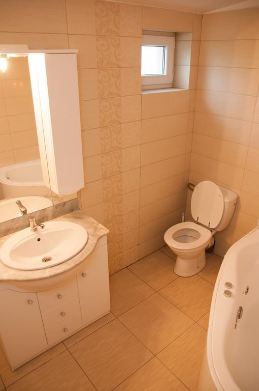 Pensiunea Corina Boutique Craiova Room photo